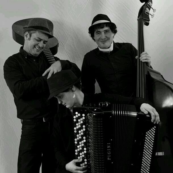 Concierto de Tres para Tango en Bodegas Mazón en Santander