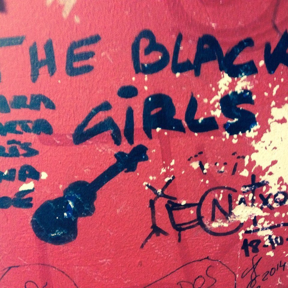 Concierto de The Black Girls en el Black Bird en Santander