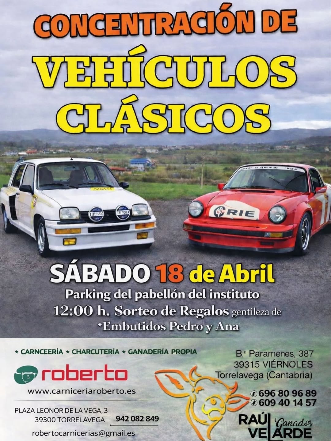 Concentración de Vehículos Clásicos en Parking del pabellón del instituto