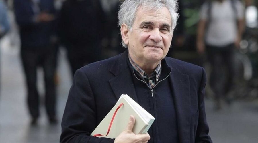 Bernardo Atxaga y Concepción Revuelta en Felisa 26