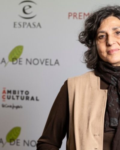 Firma de Elvira Mínguez en El Corte Inglés Santander