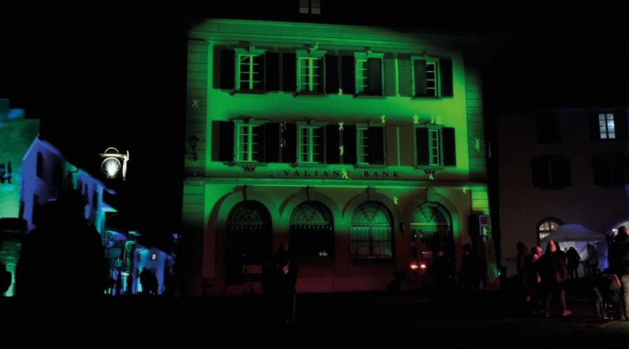 Traffic Light: vídeo mapping en el Edificio de Correos