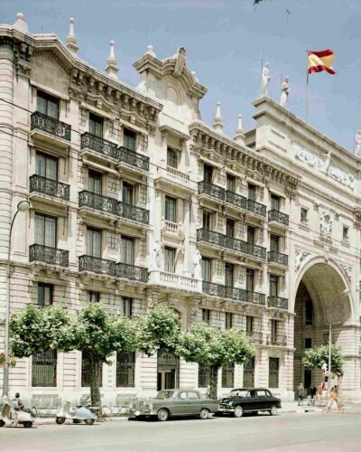 Diálogos en Faro Santander: Historia del edificio del Banco