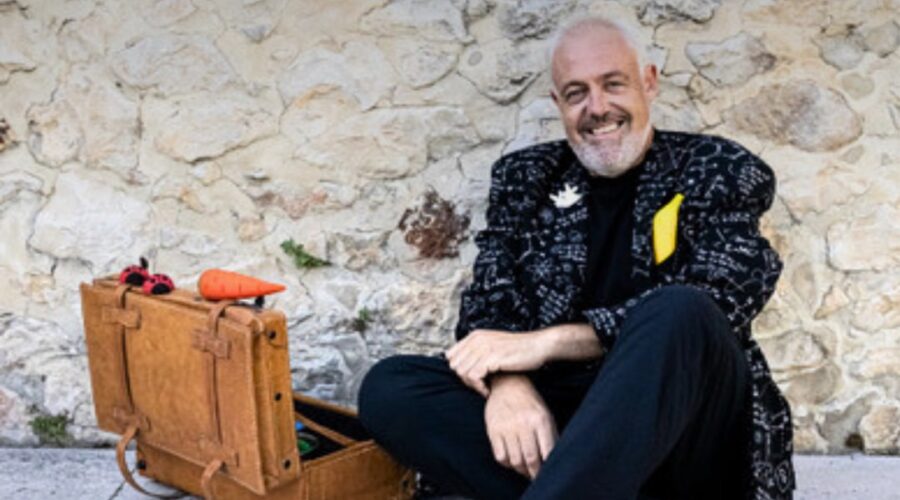 Debajo de mi sombrero — César Bueno en Los Corrales de Buelna