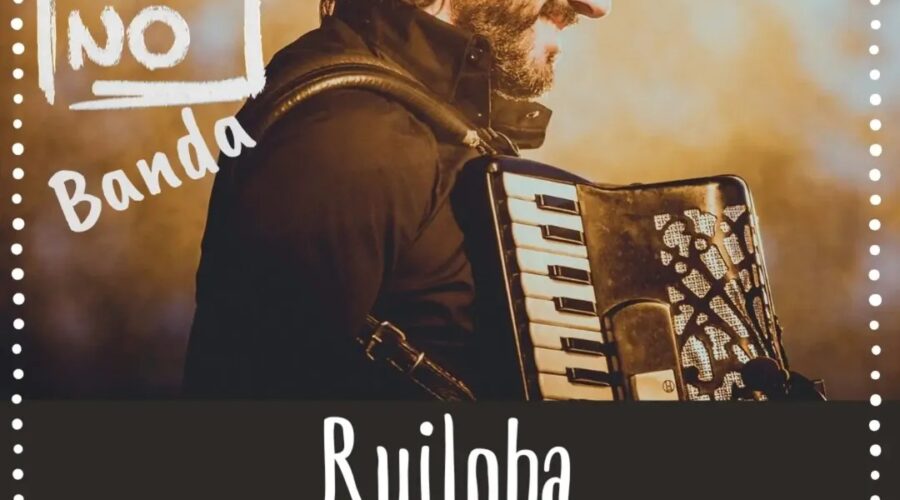 Concierto de Ramón Bueno en Plaza del Ayuntamiento, Ruiloba