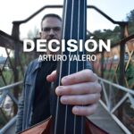 Arturo Valero presenta Decisión en Bar Rvbicón