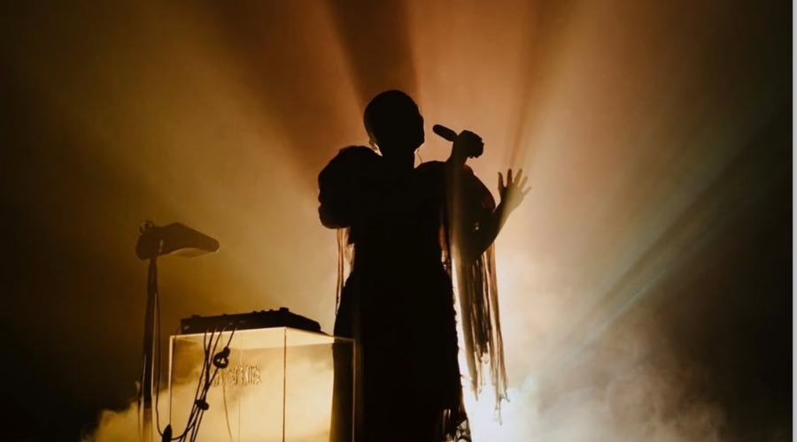 Muérdago: Adelaida en concierto en Faro Santander